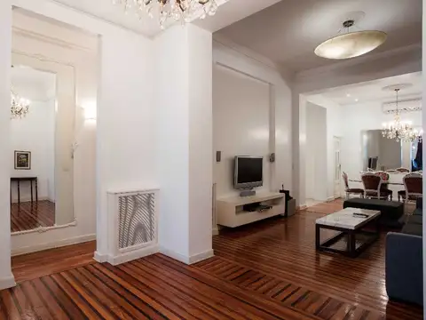 Departamento en Venta 90 años