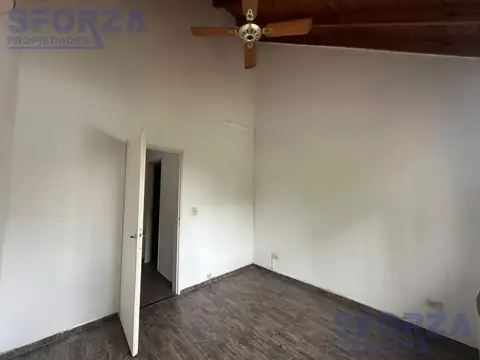 Depto Tipo Casa en Alquiler 20 años