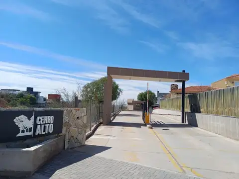 LOTE EN VENTA BARRIO CERRO ALTO. CHACRAS