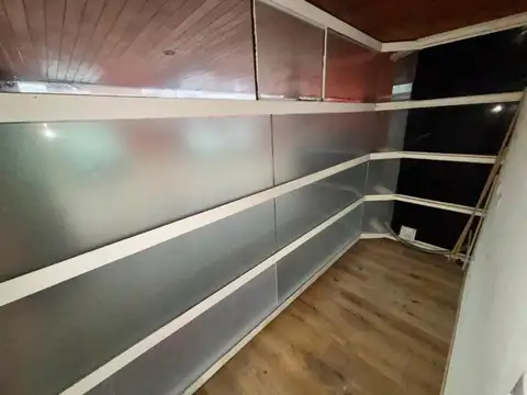 Oficina en Alquiler en Villa Ballester, $ 700.000