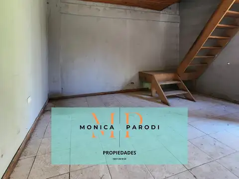 CASA EN VENTA EN LA REJA - MORENO