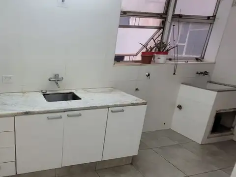 Departamento en Alquiler en Balvanera, $ 1.100.000