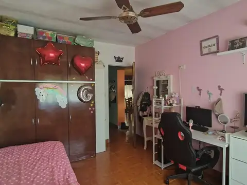 Casa 3 ambientes con 2 baños