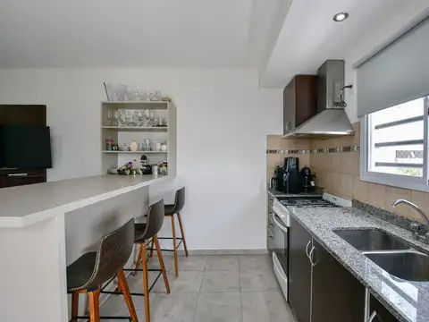 Departamento en Venta en Los Hornos, USD 49.500