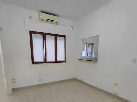 Depto Tipo Casa en Venta 50 años