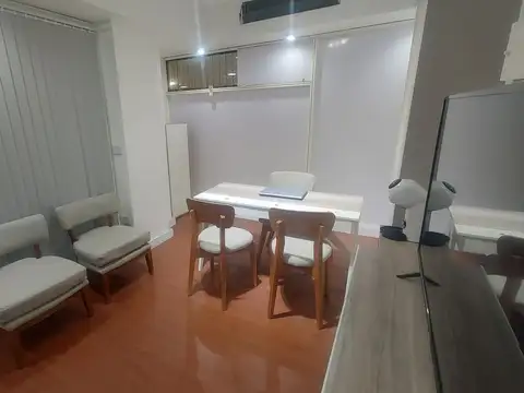 ALQUILER – OFICINA / LOCAL COMERCIAL AMUEBLADO – GALERÍA LIBERTAD – CENTRO, ROSARIO