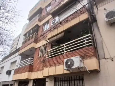 Crespo 650 , Piso 2