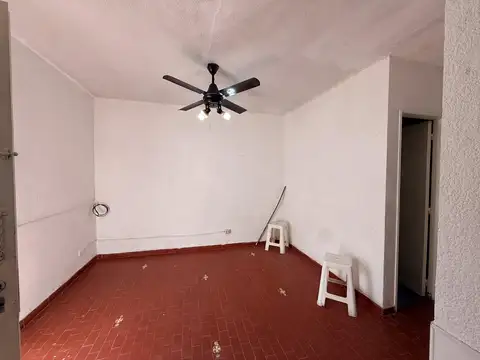 Depto Tipo Casa en Alquiler en Ramos Mejia, $ 420.000