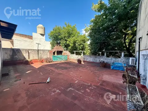 Casa 4 ambientes con 1 baño