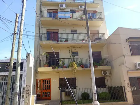 DEPARTAMENTO 2AMB PB SANTOS LUGARES EXC UBICACION