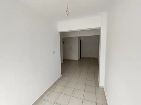 Depto en Alberdi - Caseros al 800