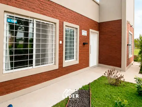 Casa en Venta con 1 cochera