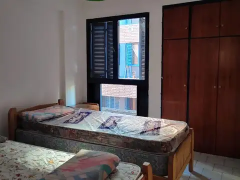 Departamento en Alquiler en Alberdi, $ 450.000