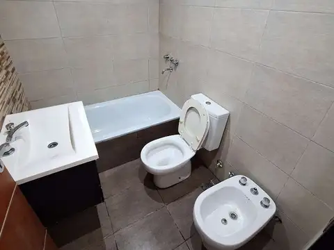 Departamento 2 ambientes con 1 baño