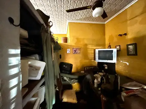Depto Tipo Casa en Venta en Centro, USD 100.000