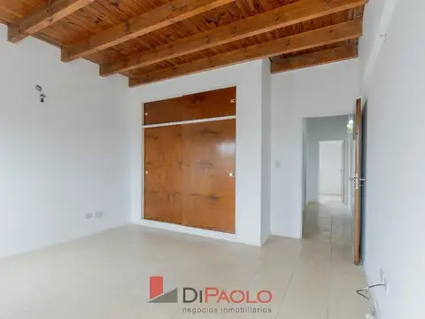 Depto Tipo Casa 4 ambientes con 1 baño