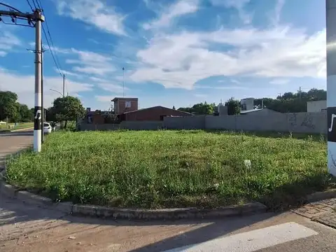 Terreno en Venta en Tte Benjamín Matienzo, USD 36.000