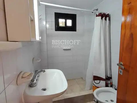 Casa en Alquiler Temporal con 1 cochera