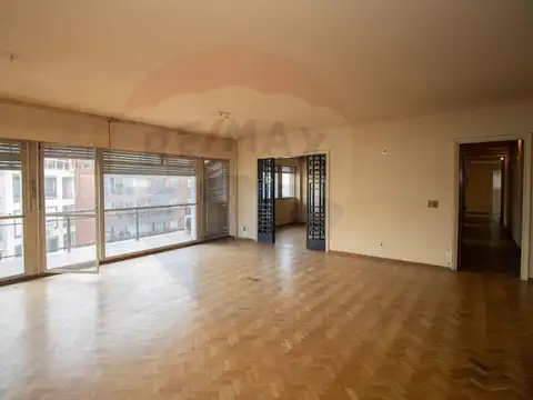 Departamento 7 ambientes con 3 baños