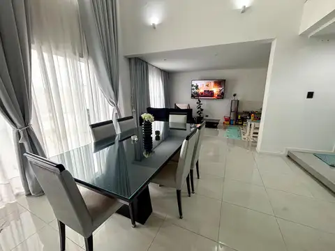 Casa en Venta en Belgrano, USD 370.000