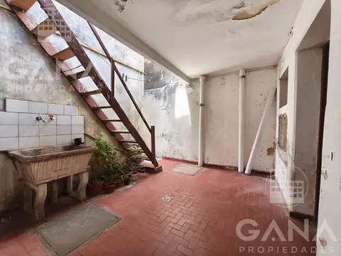 Casa de pasillo única en venta oportunidad en Zona Norte (No PH)