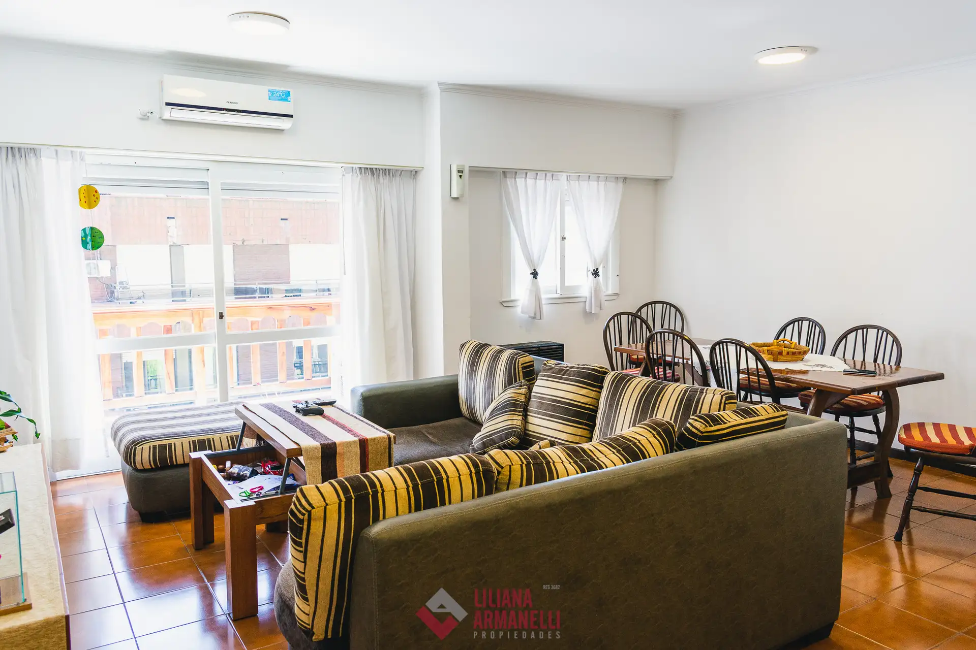 4 AMBIENTES CON DEPENDENCIA
