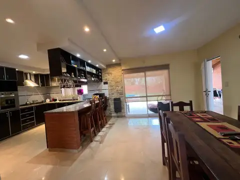 Casa en Venta en Funes, USD 195.000