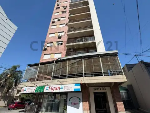Venta de departamento de dos dormitorio , dos baños en zona céntrica