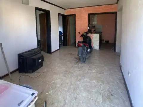 Depto Tipo Casa en Venta de 6 ambientes