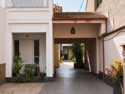 Casa en alquiler c/ cochera en Saladillo