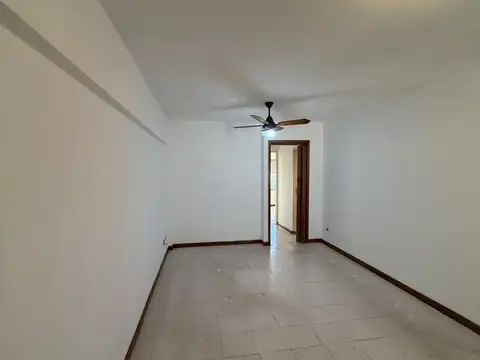 Departamento en Alquiler en Centro  - Campana, $ 650.000