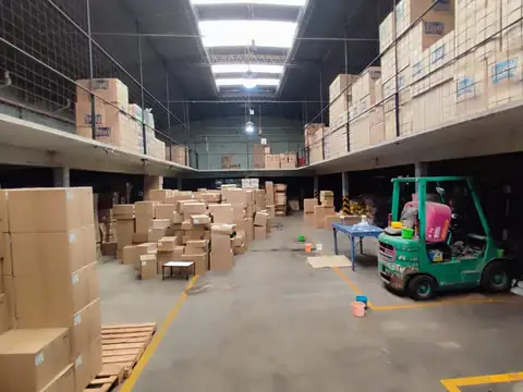 Depósito Logístico 1.740 m² en Villa Madero, Excelente Conectividad