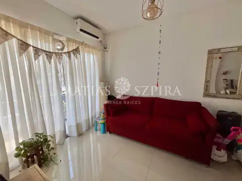 Depto Tipo Casa en Venta de 1 dormitorio