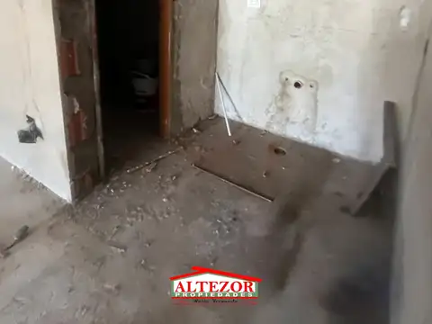 Local en Alquiler en Pilar, USD 800