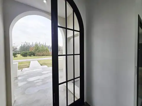 Casa en Alquiler A Estrenar