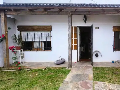 Depto Tipo Casa en Venta de 2 dormitorios