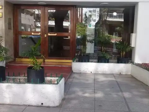 MUY LUMINOSO! SEMI-AMOBLADO - CONTRATO NORMAL 24 MESES AJUSTES TRIMESTRALES