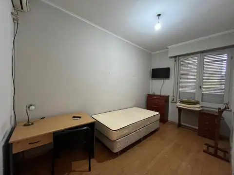 Depto Tipo Casa 4 ambientes con 1 baño