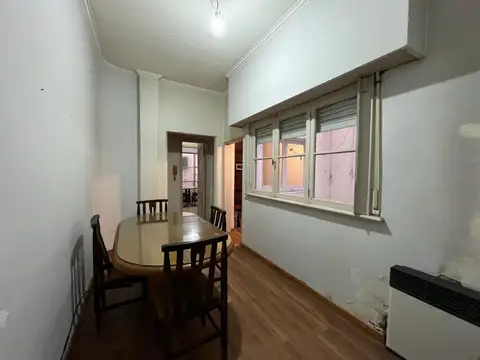 Depto Tipo Casa en Alquiler de 4 ambientes