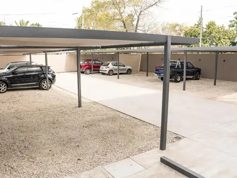 Gabriela Mistral 600