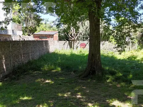 Terreno en Venta en Longchamps, USD 15.350