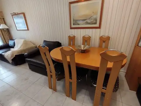 Casa 3 ambientes con 2 baños