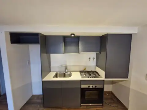 Departamento en Alquiler con 1 cocheras