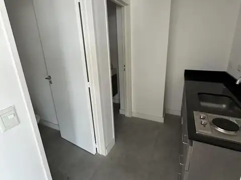 Oficina en alquiler en edificio Lex Tower, piso alto