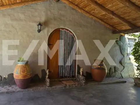 Casa en Venta en Neuquen, USD 180.000