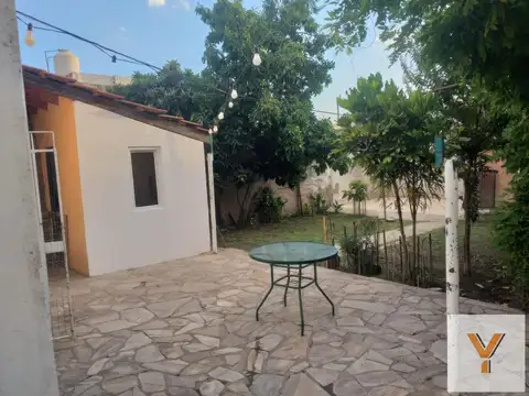 Casa 4 ambientes con 1 baño