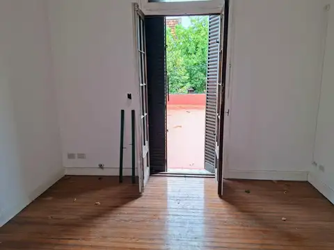 PH a refaccionar  3 ambientes en 1° piso