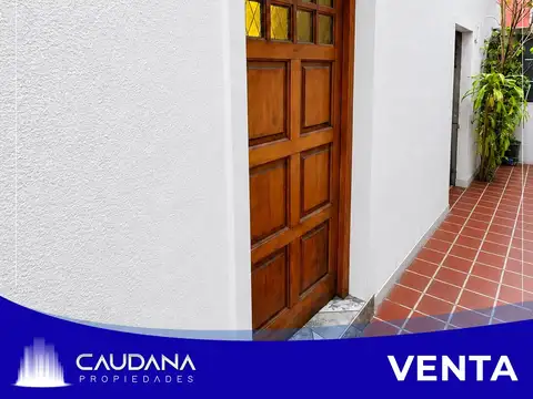 PH de cuatro ambientes en venta en Ramos Mejia