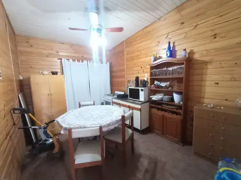 VENTA DE LOTE CON QUINCHO EN PEREZ