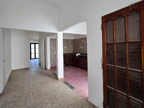25 de mayo  al 2300